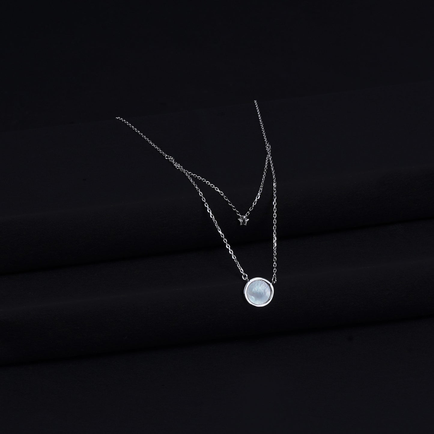 Neckalces & Pendants