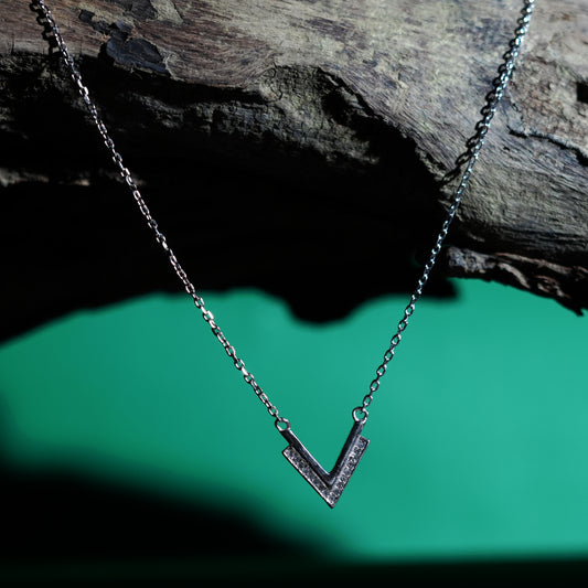 Vogue V-Shape 925 Silver Pendant Necklace